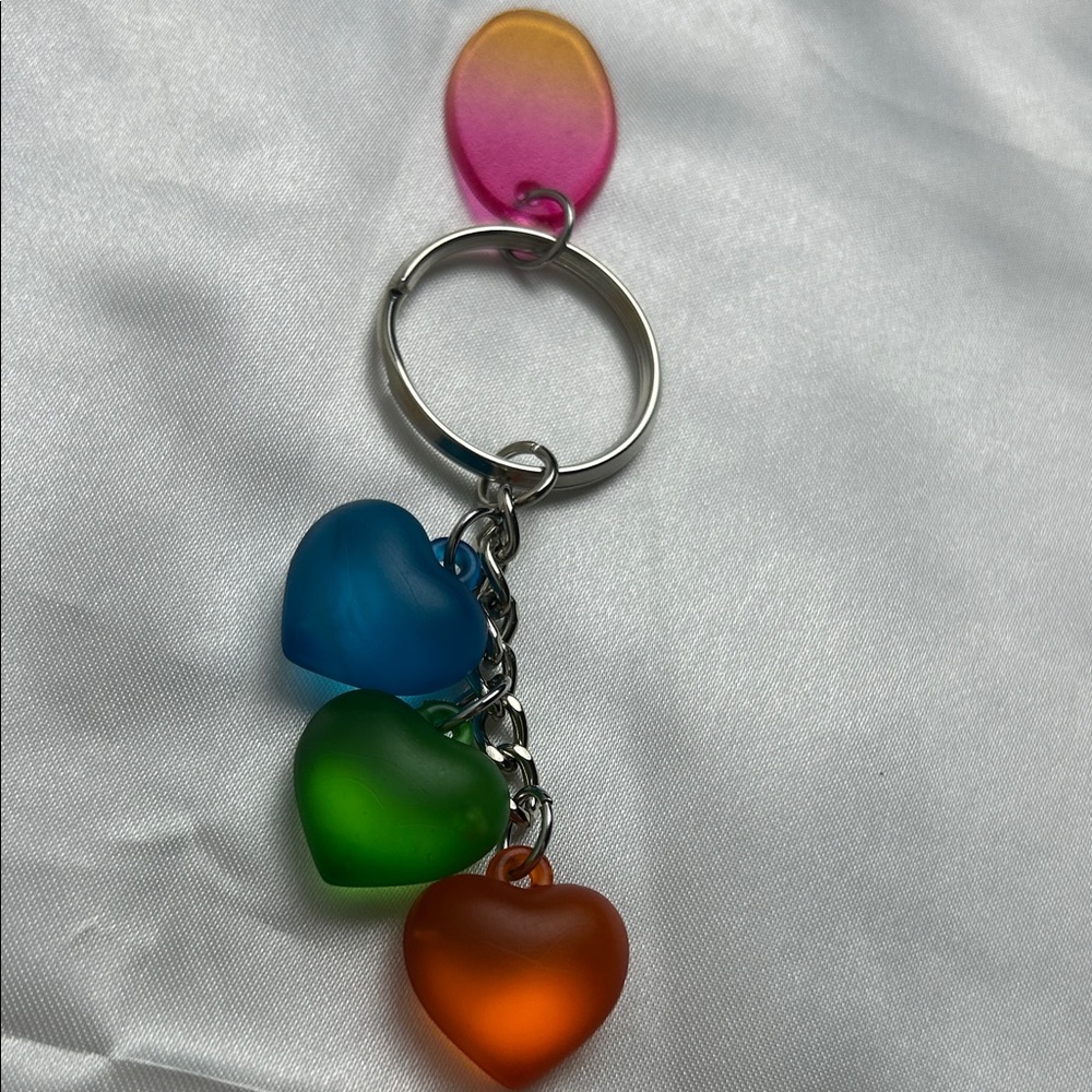 Keychain Multicolor Heart Key Holder - Picture 8 of 9